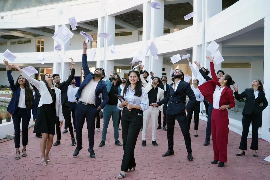 Abhyuday University Khargone Infrastructure photo 2